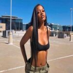 Kendi Yerinde Görüşen Zenci Escort Carol